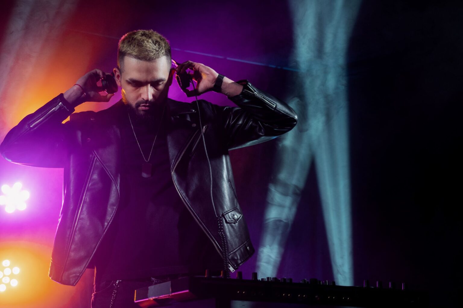 Co to znaczy hardstyle i jego miejsce w EDM Co to znaczy hardstyle?